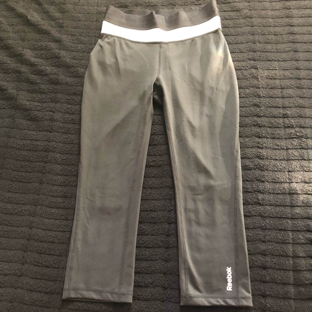 Black Reebok Athletic Stretch Capri Pants